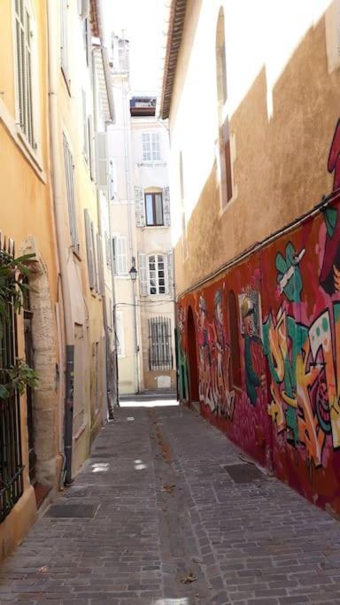 Plein Coeur Du Quartier Du Panier . Chaleureux T2. Διαμέρισμα Μασσαλία Εξωτερικό φωτογραφία